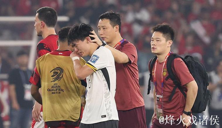 国足连续第六次折戟世预赛 球迷再等四年又有何差别？