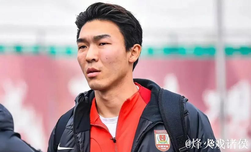 30岁这年 成都蓉城主力元敏诚想圆“国脚梦”