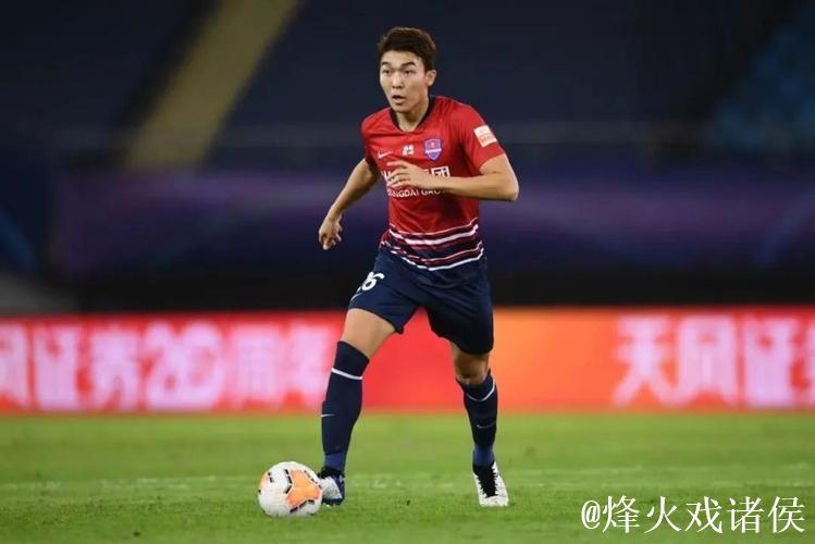 30岁这年 成都蓉城主力元敏诚想圆“国脚梦”
